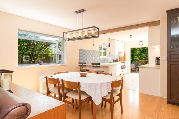 Property Photo:  4022 Livingstone Ave N  BC V8N 5Z5 