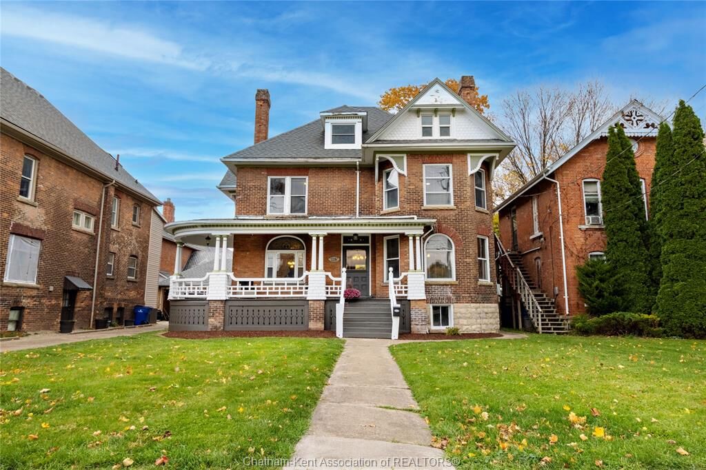 Property Photo: 129 William Street South ON N7M 4S7