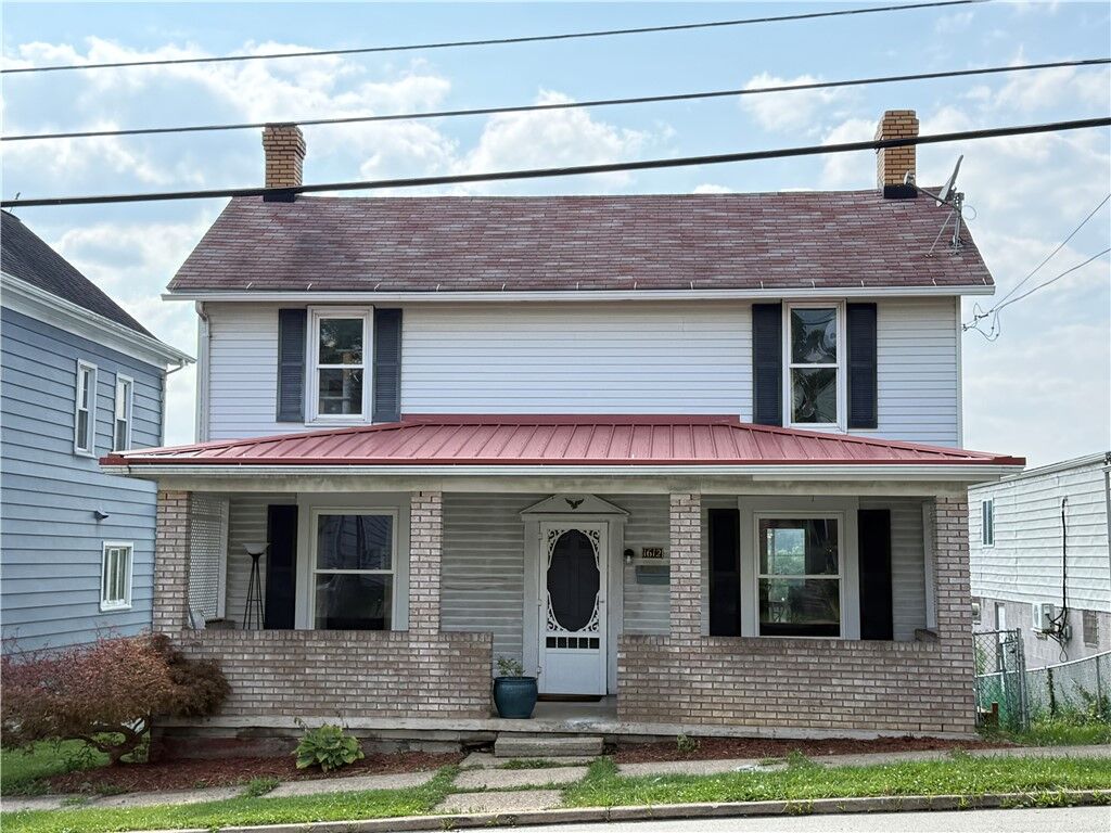 Property Photo: 1612 Broad St PA 15601