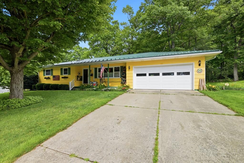 Property Photo:  100 Beech Drive  PA 16323 