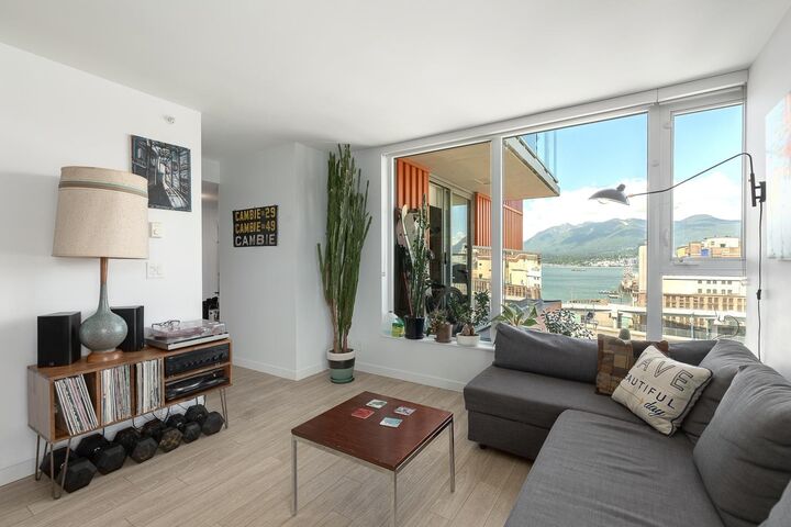 983 E Hastings Street 904 — photo 1