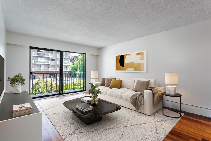 275 W 2nd Street 209 — photo 1