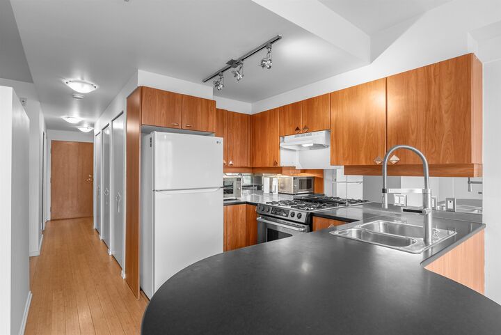 Property Photo:  1478 W Hastings Street 507  BC V6G 3J6 