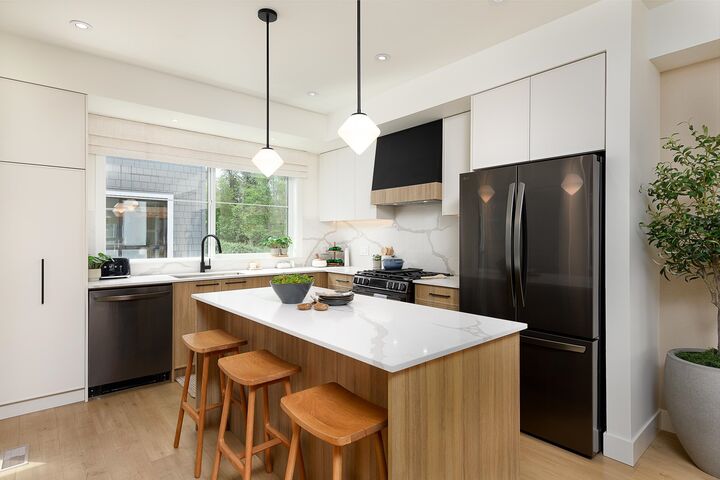 Property Photo: 7574 207 Street 44 BC V2Y 2A5