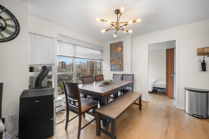 Property Photo: 183 Keefer Place 2204 BC V6B 6B9