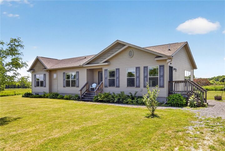 Property Photo:  8094 Searsburg Road  NY 14886 