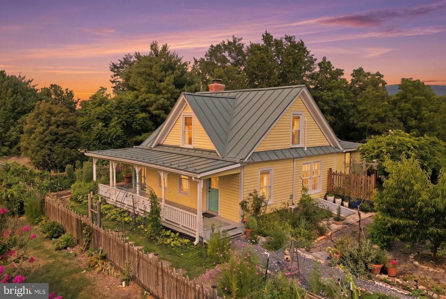 Property Photo:  29674 Old Valley Pike  VA 22657 