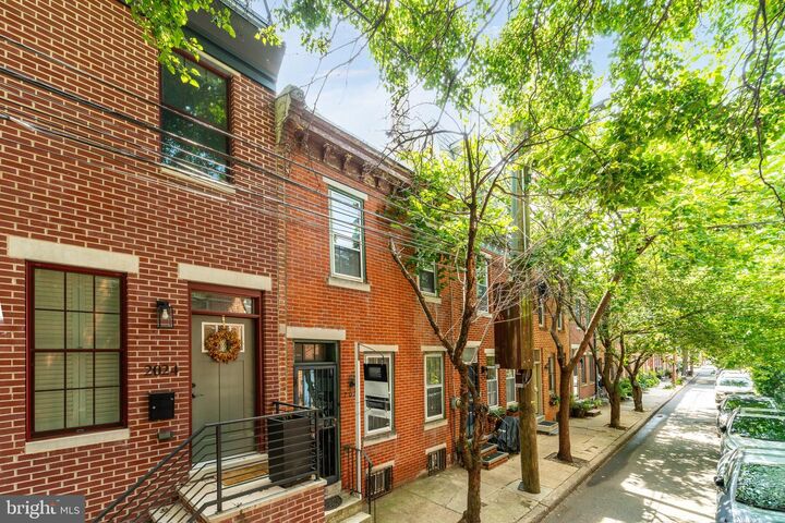 Property Photo:  2026 Kater Street  PA 19146 