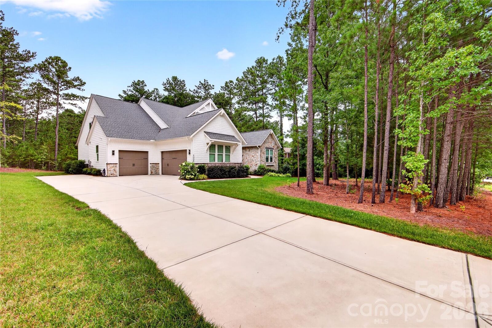 Property Photo: 4008 Persimmon Road SC 29720