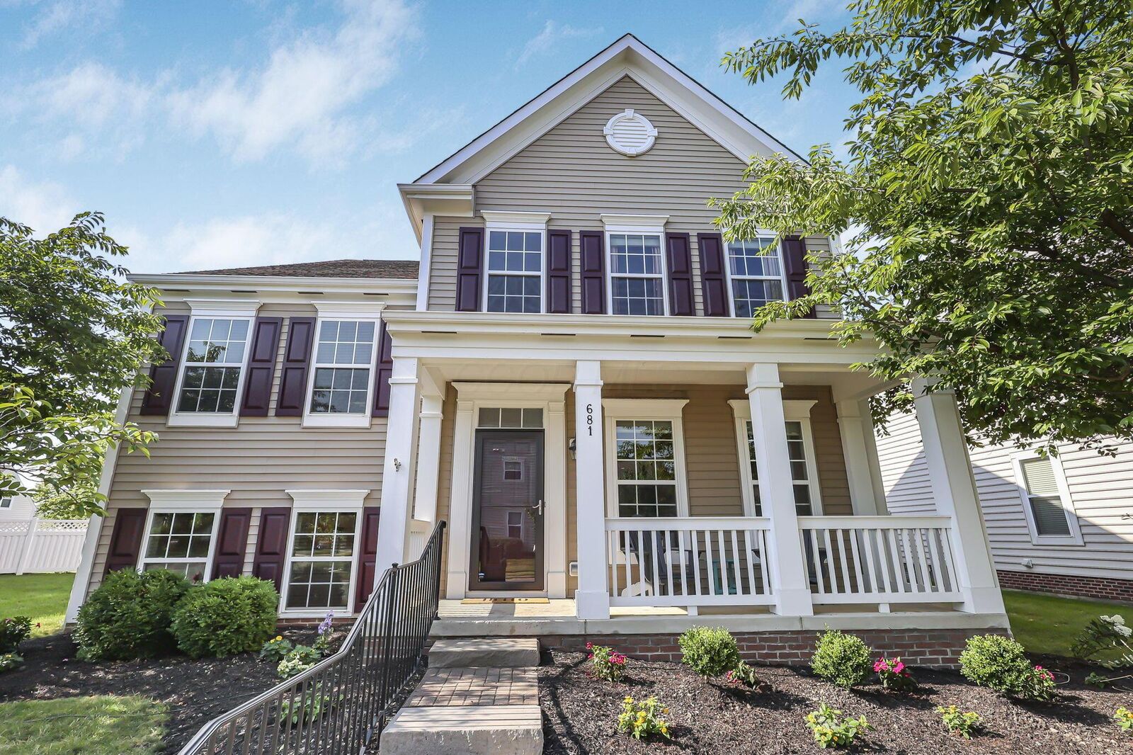 Property Photo:  681 Woodbend Drive  OH 43082 