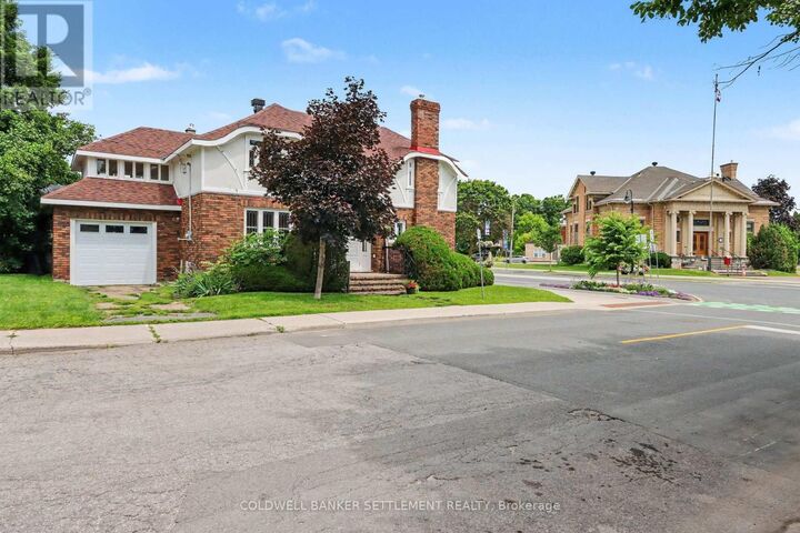2 Gladstone Avenue — photo 1
