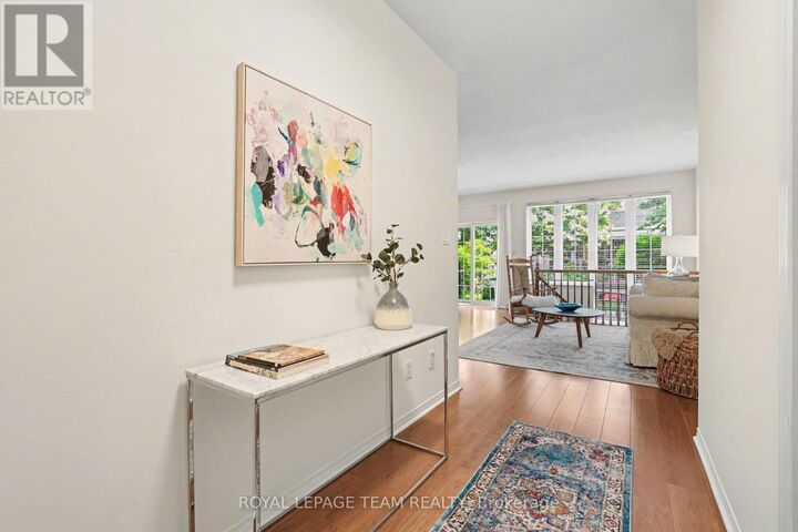 Property Photo: 25 Sawchuk Terrace ON K2K 3H1