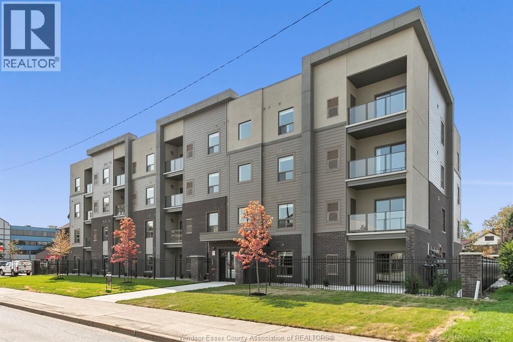 Property Photo:  955 Ouellette Avenue 401  ON N9A 4J5 