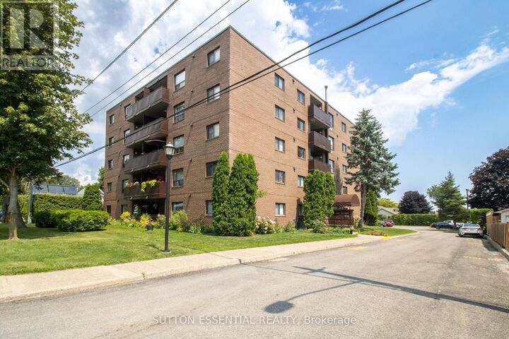95 Windsor Drive 104 — photo 1