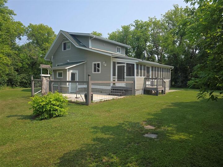 Property Photo:  288 St. Phillips Drive  MB R0C 0A0 