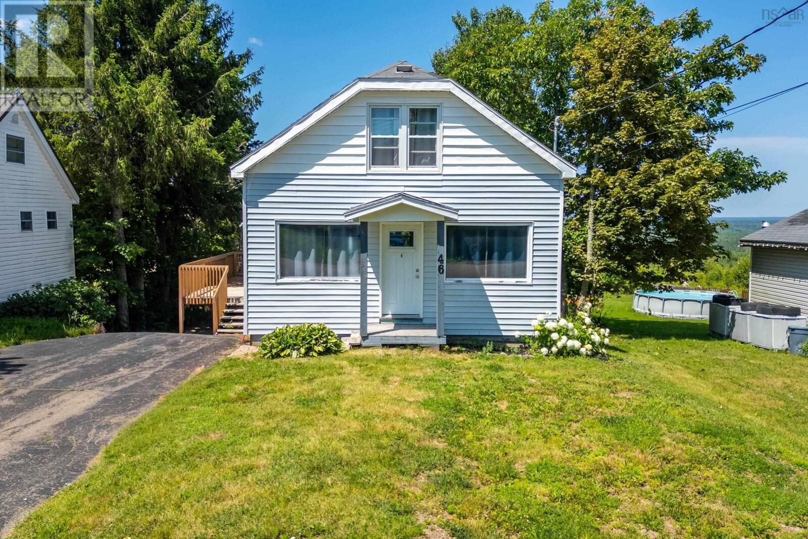 Property Photo: 46 Maple Street NS B0M 1X0