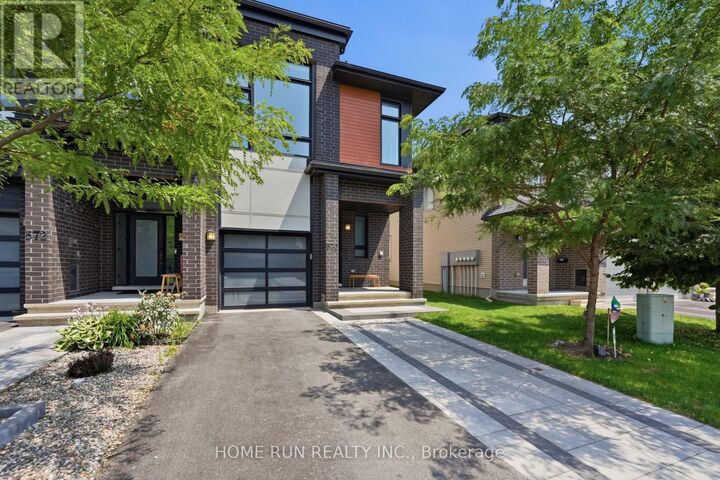 Property Photo:  570 Triangle Street  ON K2V 0M1 