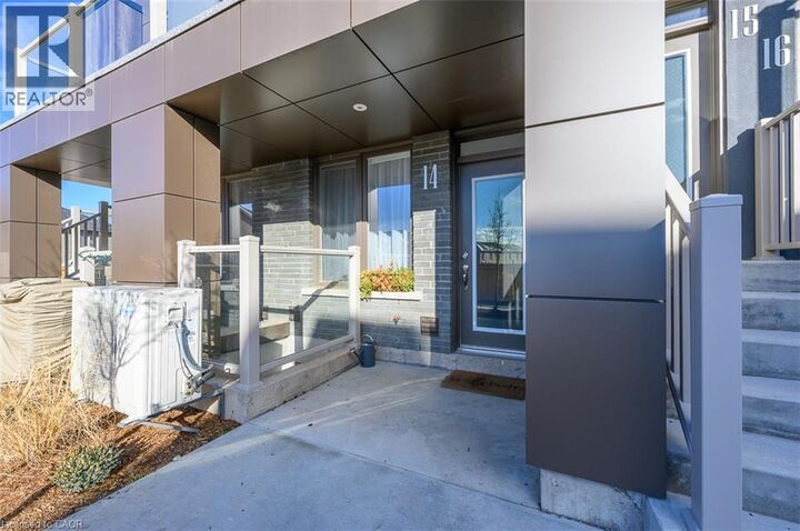 Property Photo:  261 Skinner Road 14  ON L8B 1W6 
