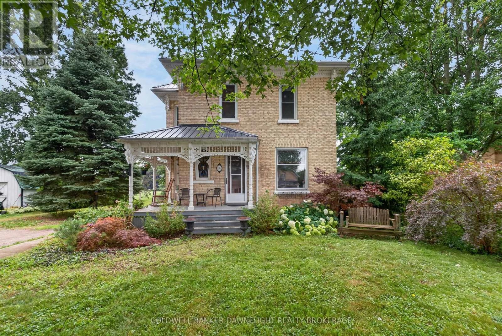 Property Photo:  26 King Street North  ON N0M 1M0 