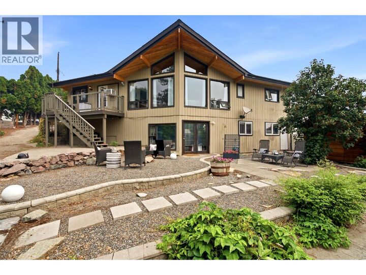 2402 Reid Avenue — photo 1