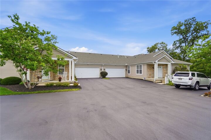 Property Photo: 453 Bending Branch Lane OH 45342