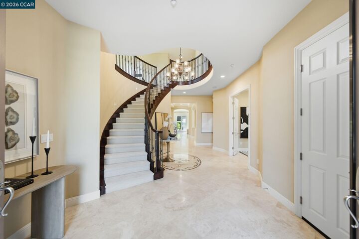 Property Photo: 3309 Ashbourne Cir CA 94583