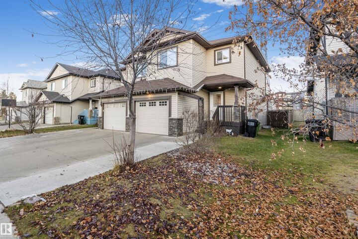 Property Photo:  2627 29 Street NW  AB T6T 0G8 