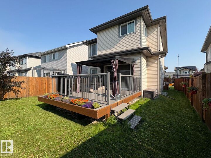 Property Photo: 73 Meadowview Landing AB T7X 0N8
