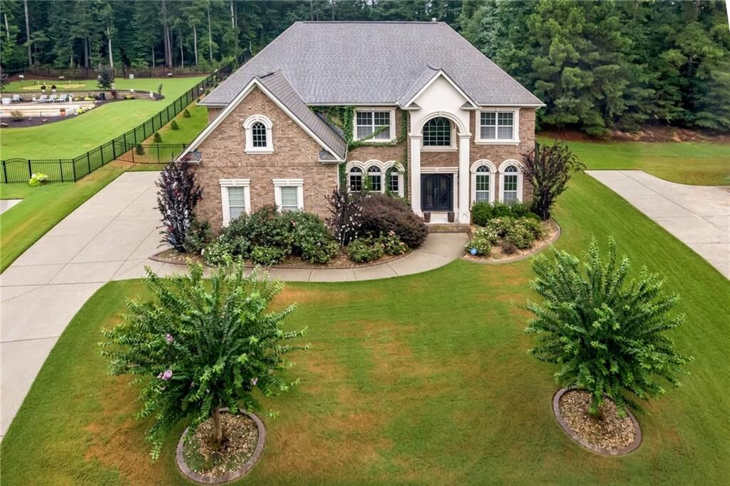 Property Photo: 2544 Walnut Ridge Way GA 30281