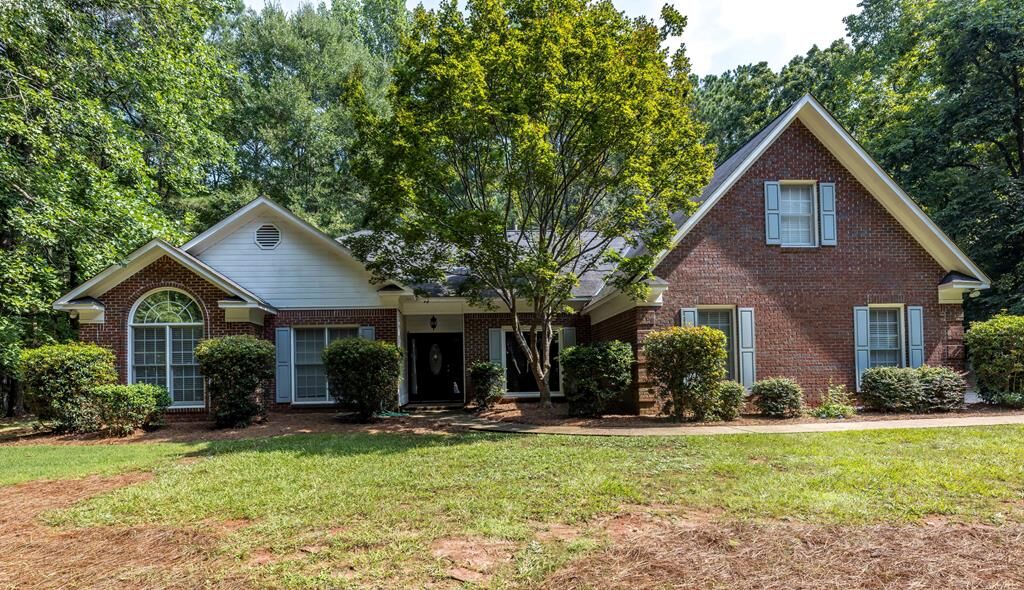 Property Photo:  128 Janees Way  GA 31820 