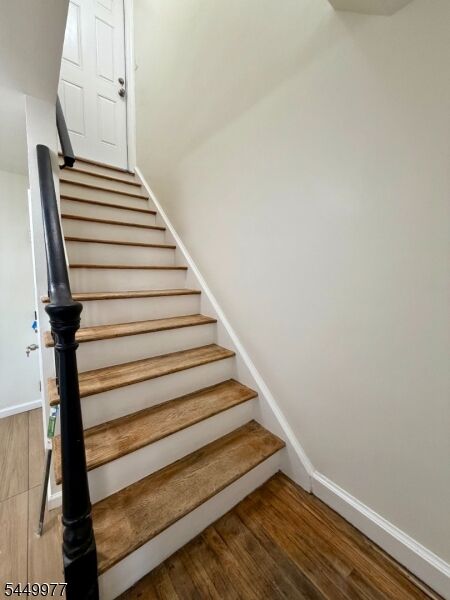 Property Photo: 103 Mount Vernon Pl 2 NJ 07106