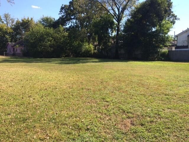 Property Photo:  3334 Simmons Street  TX 77004 
