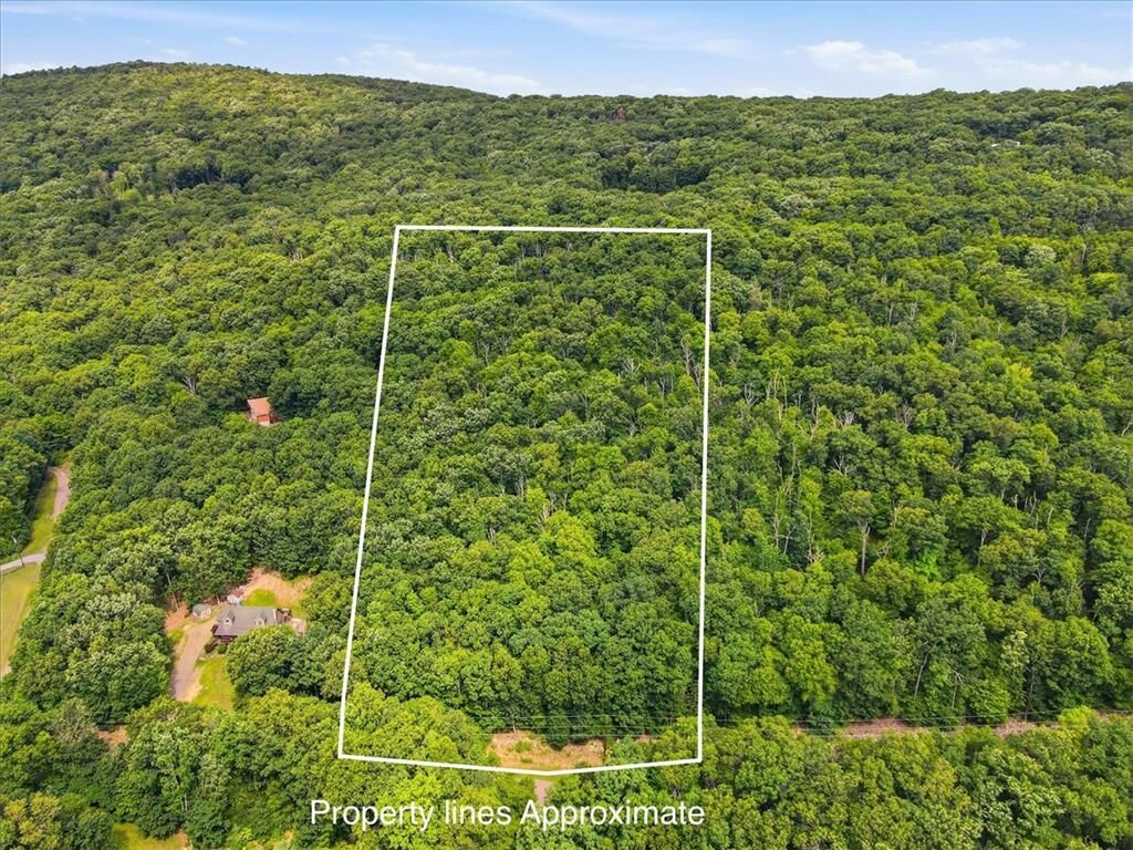 Property Photo:  Merry L Drive  PA 18222 