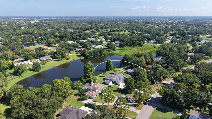 Property Photo:  602 137th Street E  FL 34212 