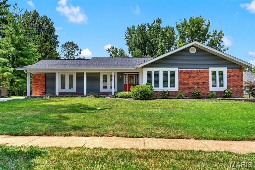 Property Photo: 2169 Silverwood Lane MO 63017