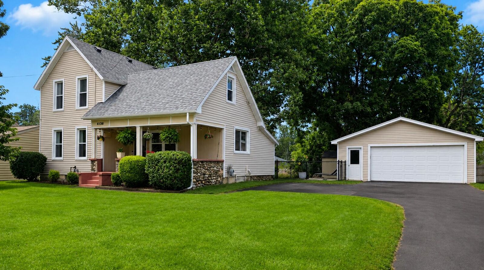 Property Photo: 4138 40th Street SW MI 49418