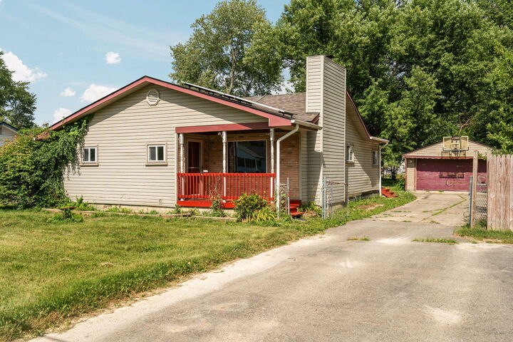 Property Photo:  20061 Wilmot Road  MI 48111 