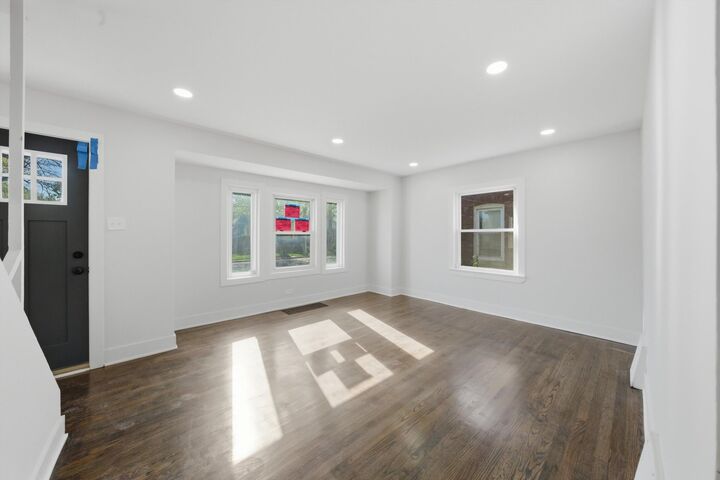 Property Photo: 14104 S Clark Street IL 60827