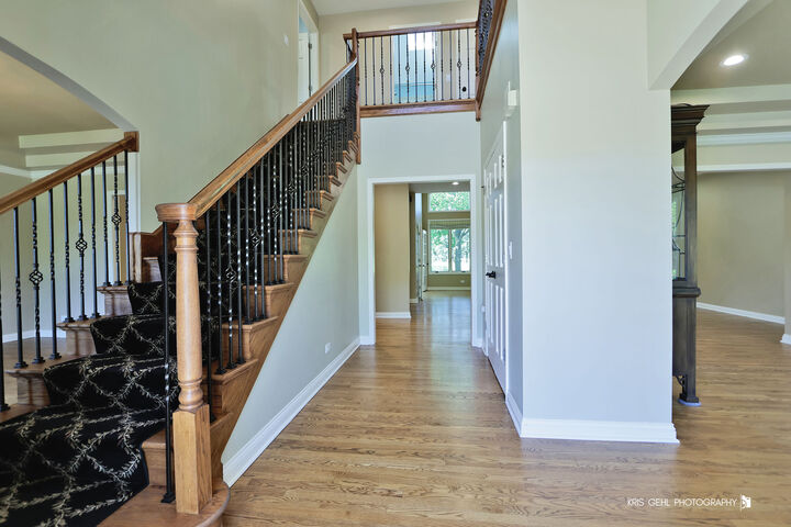 Property Photo: 2935 Oxford Court IL 60502