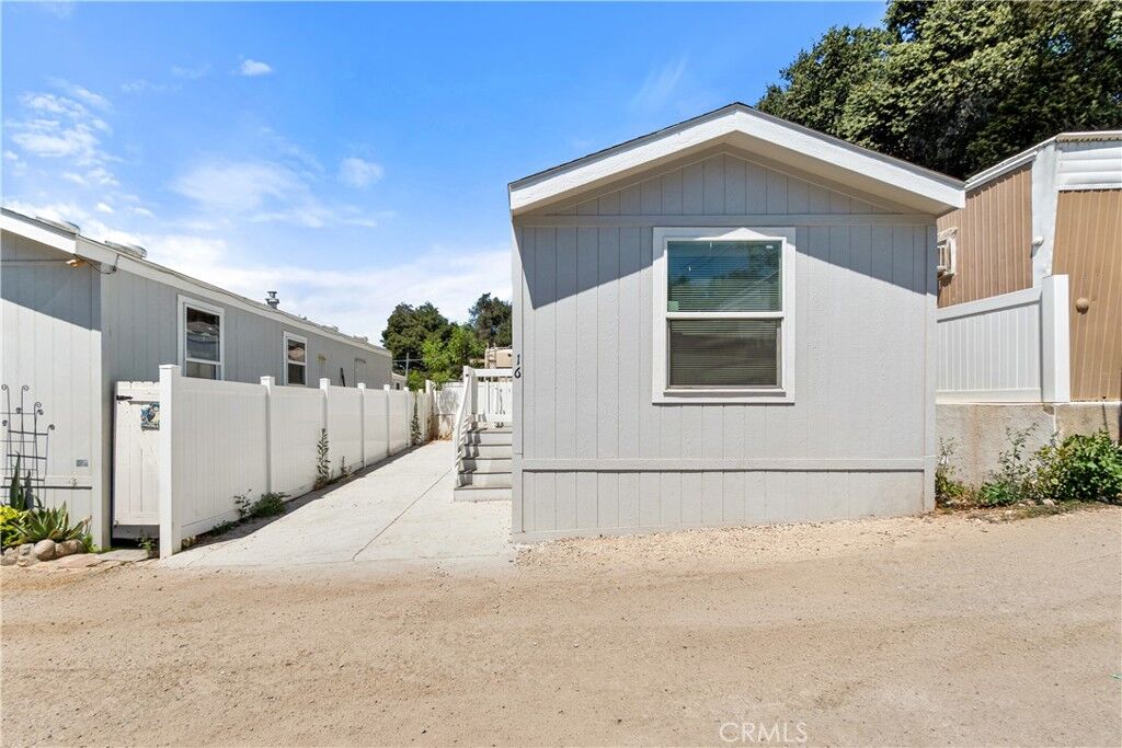 Property Photo:  12741 Sierra Highway 16  CA 91390 