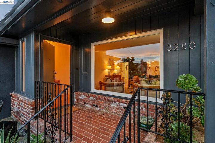 Property Photo:  3280 Adams St  CA 94501 