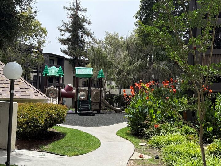 Property Photo: 7740 Redlands G3091 CA 90293