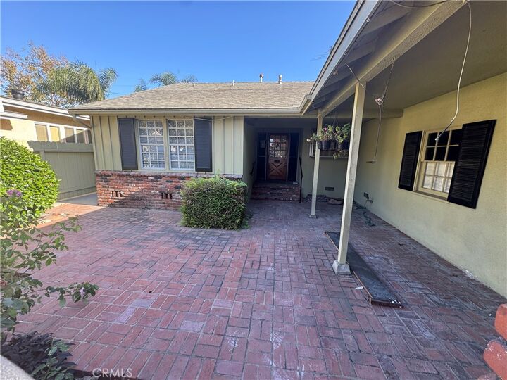 Property Photo: 2433 Monogram CA 90815