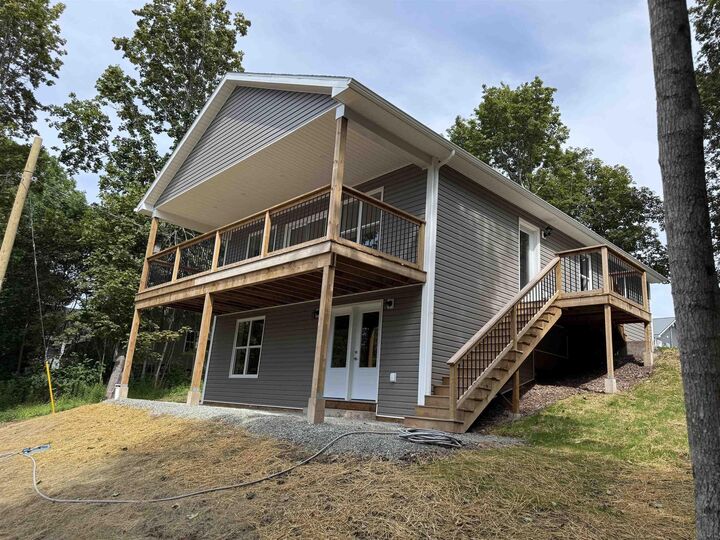 45 Alexander Street — photo 1