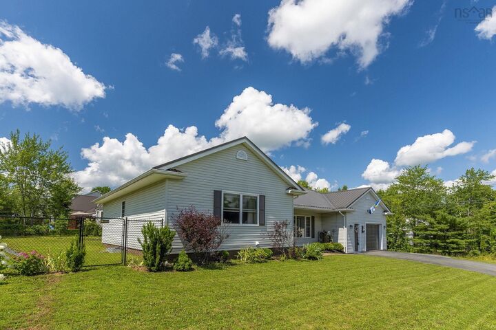 Property Photo: 10 Brookside Avenue NS B2S 1V3