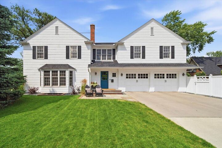 Property Photo:  5337 Wooddale Avenue  MN 55424 