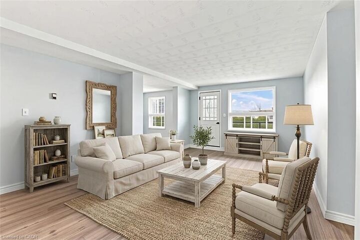 Property Photo:  58 Bridgeport Road 806  ON N2J 4H5 