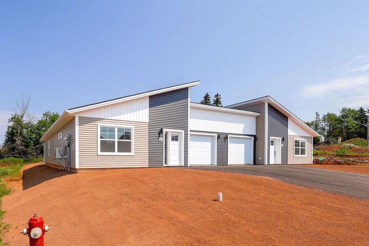 Property Photo:  30 Aidan Street  PE C1A 3J4 
