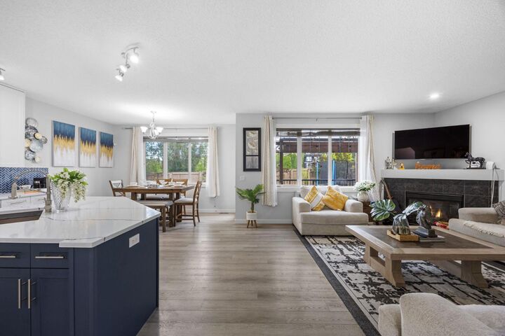575 Evergreen Circle SW — photo 1