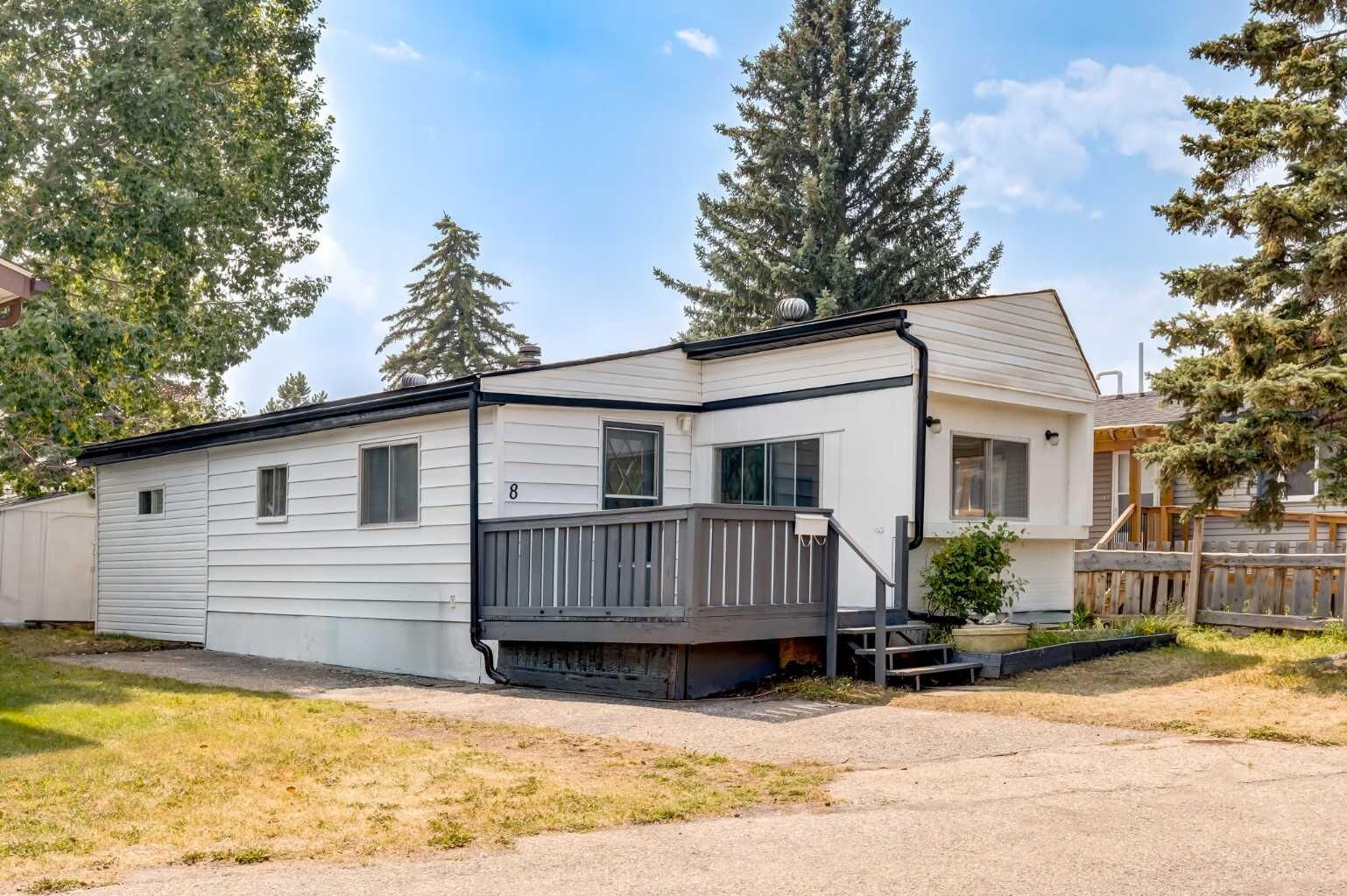 Property Photo:  3223 83 Street  AB T3B 5N7 